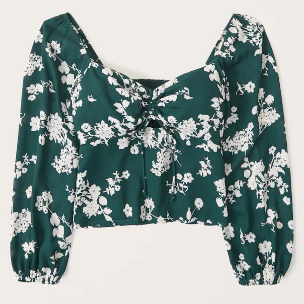 Long-Sleeve Cinched Front Puff Sleeve Top with front cutout